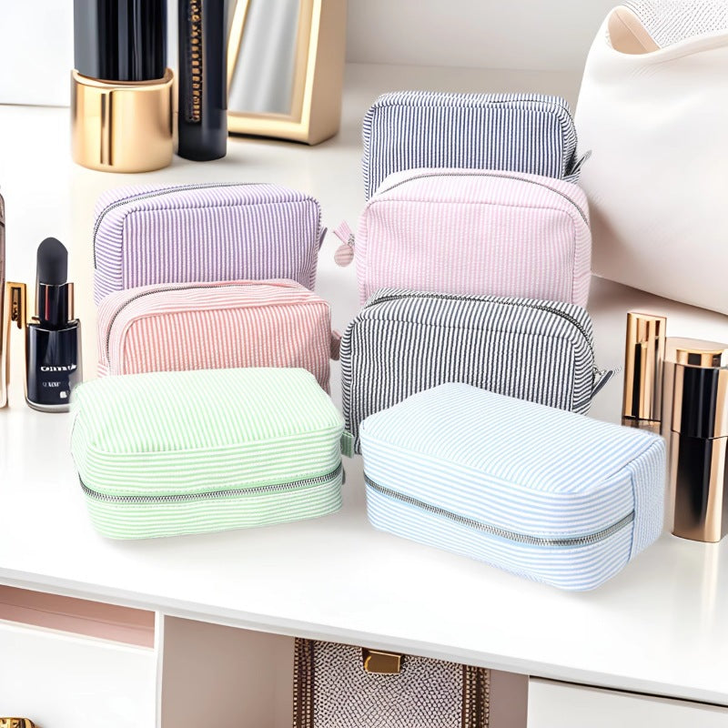 Kosmetik-Organizer-Tasche aus strukturiertem Material Skanto