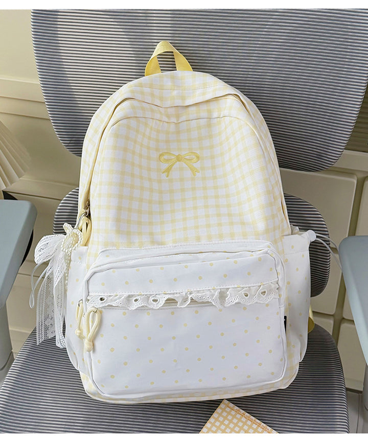 Niedlicher Schulrucksack mit Karomuster