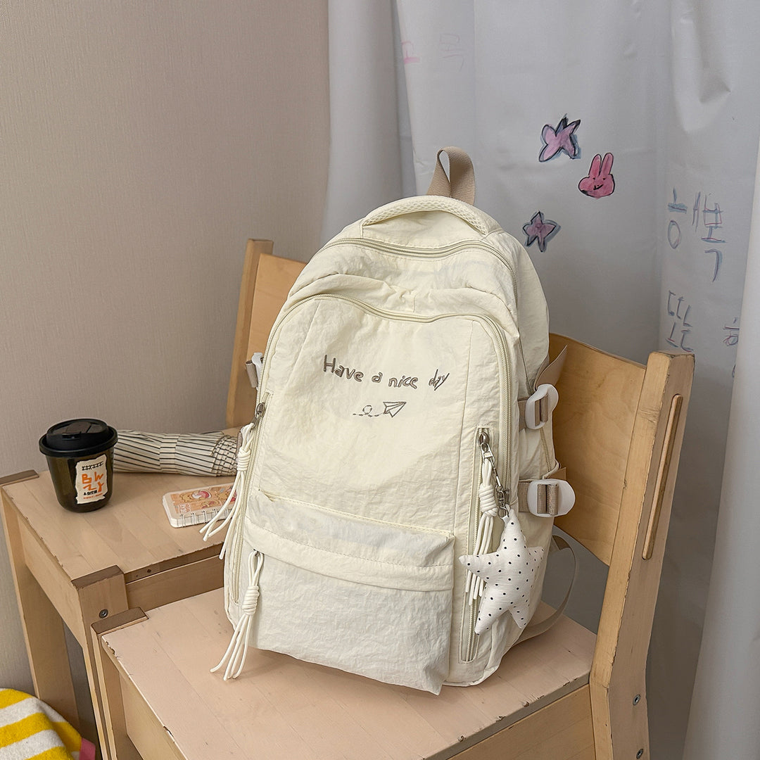 Niedlicher lässiger Schulrucksack