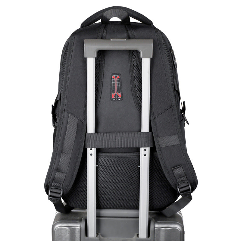 Hochwertiger Laptop-Rucksack mit ergonomischem Design und vielen Fächern Skanto