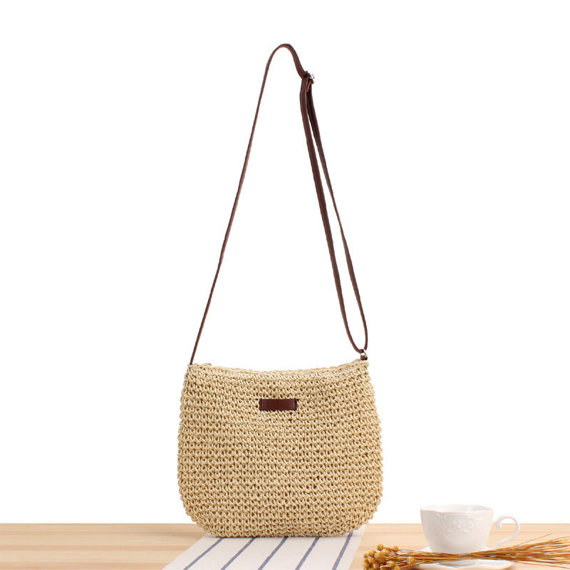 Schultertasche aus gewebtem Naturmaterial mit abnehmbarem Lederriemen Skanto