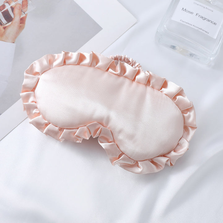 Satin-glänzende Augenmaske für Damen mit ergonomischer Kontur, Rüschenrand und weicher Polsterung Skanto