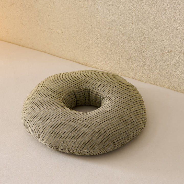 Bequemes Donut-Kissen mit ergonomischem Design Skanto