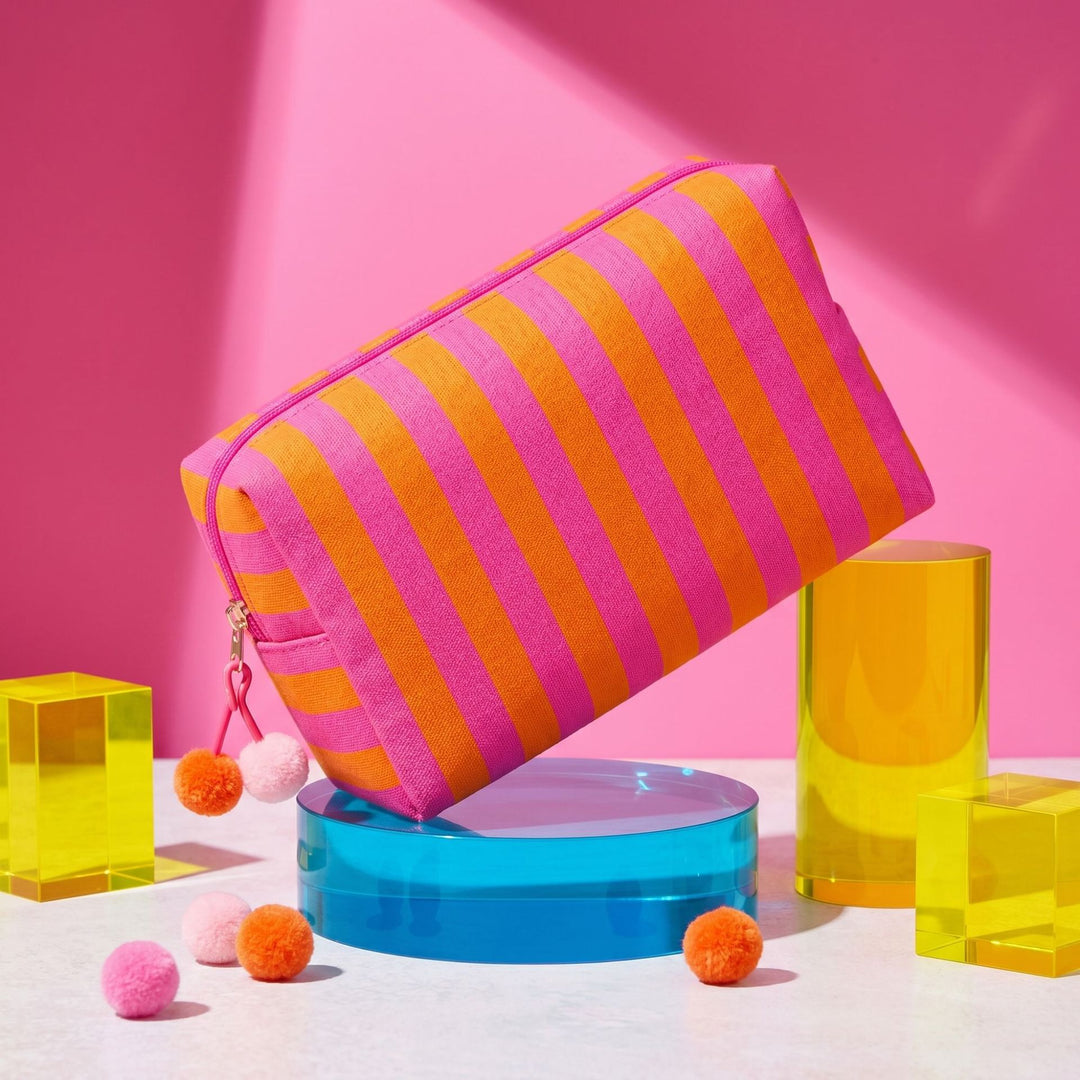 Kosmetiktasche mit bunten Streifen Skanto