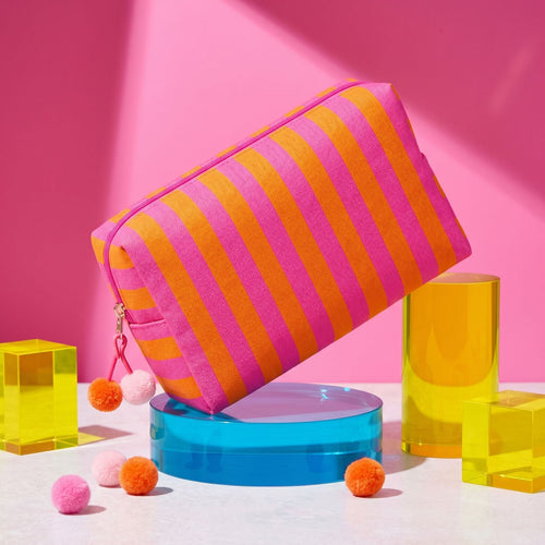 Kosmetiktasche mit bunten Streifen Skanto