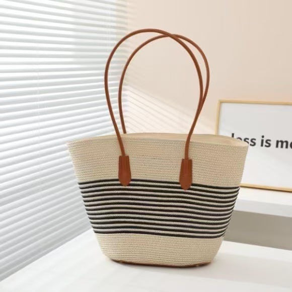 Elegante Strandtasche mit passendem Sonnenhut Skanto