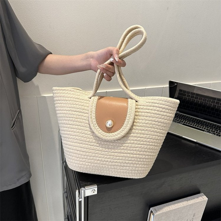 Handtasche mit strukturiertem Design Skanto