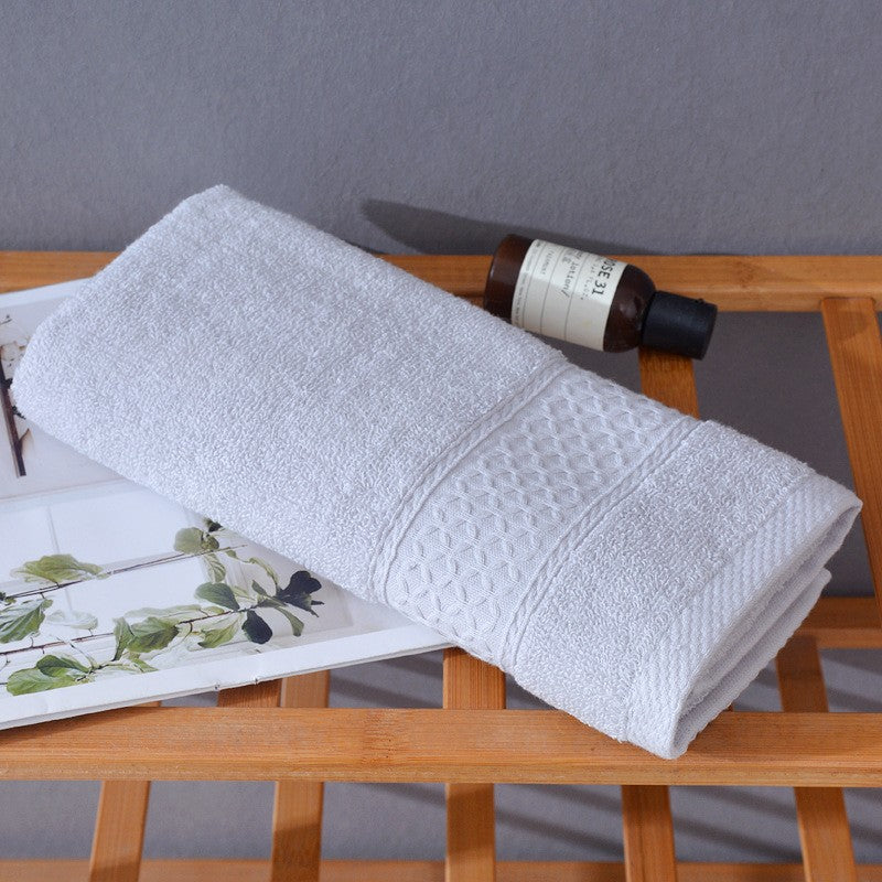 Hochwertiges Frottee-Badetuch mit eleganter Textur Skanto
