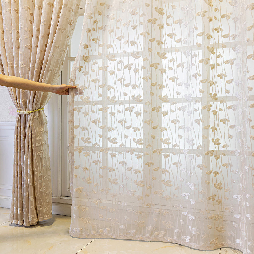 Bestickter transparenter Vorhangschal Skanto