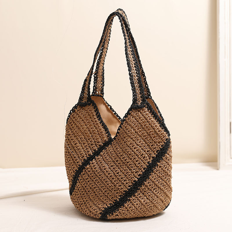 Geflochtene Strandtasche im modernen Design Skanto