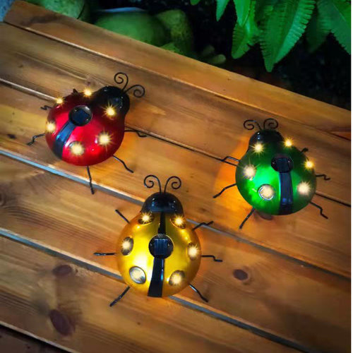 Dekorative Solar-Metall-Marienkäfer-Gartenleuchten mit warmen LED-Akzenten Skanto