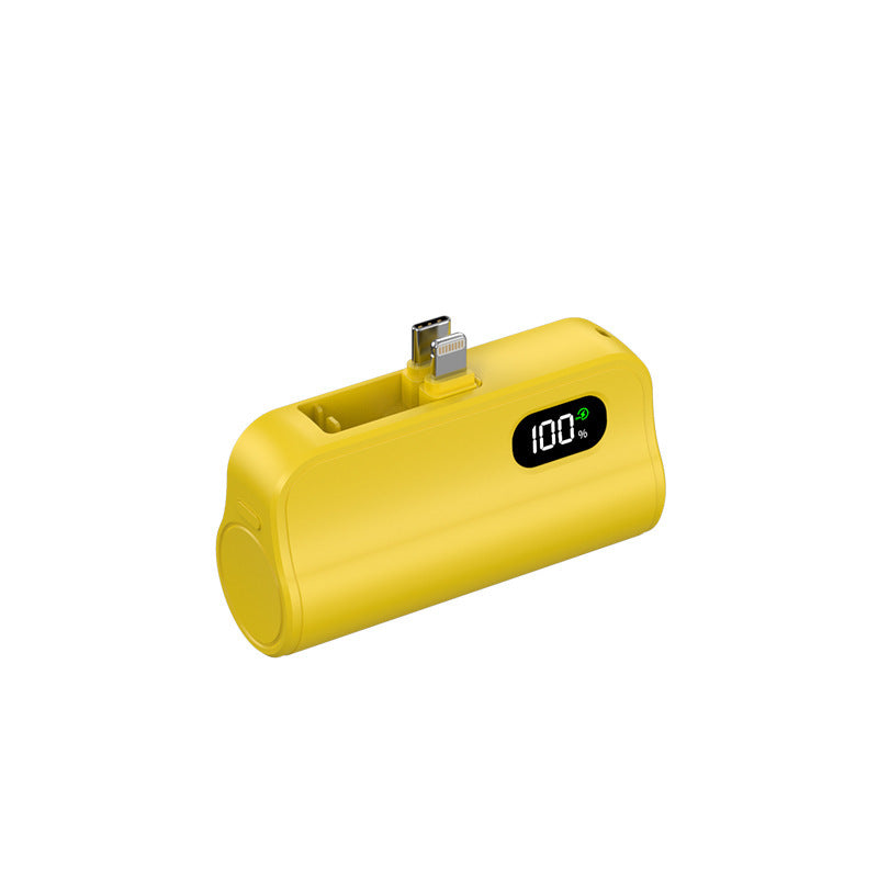 Tragbare Powerbank mit integriertem Ladeanschluss und digitaler Ladestation Skanto