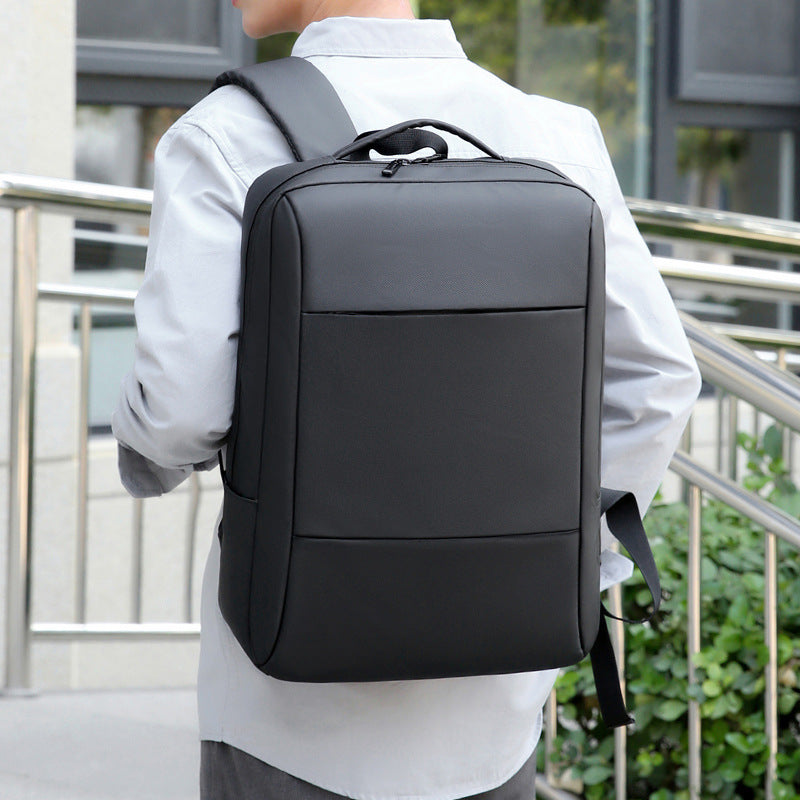 Eleganter Laptop-Rucksack mit organisiertem Fächersystem Skanto