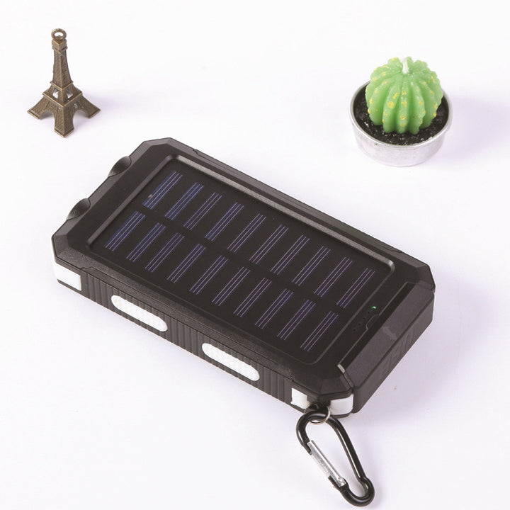 Solar-Powerbank mit integrierter LED-Taschenlampe und robustem Design Skanto