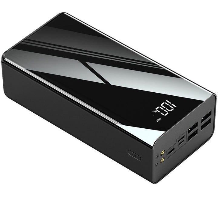 Hochleistungs-Powerbank mit intelligentem LCD-Display und mehreren USB-Anschlüssen Skanto