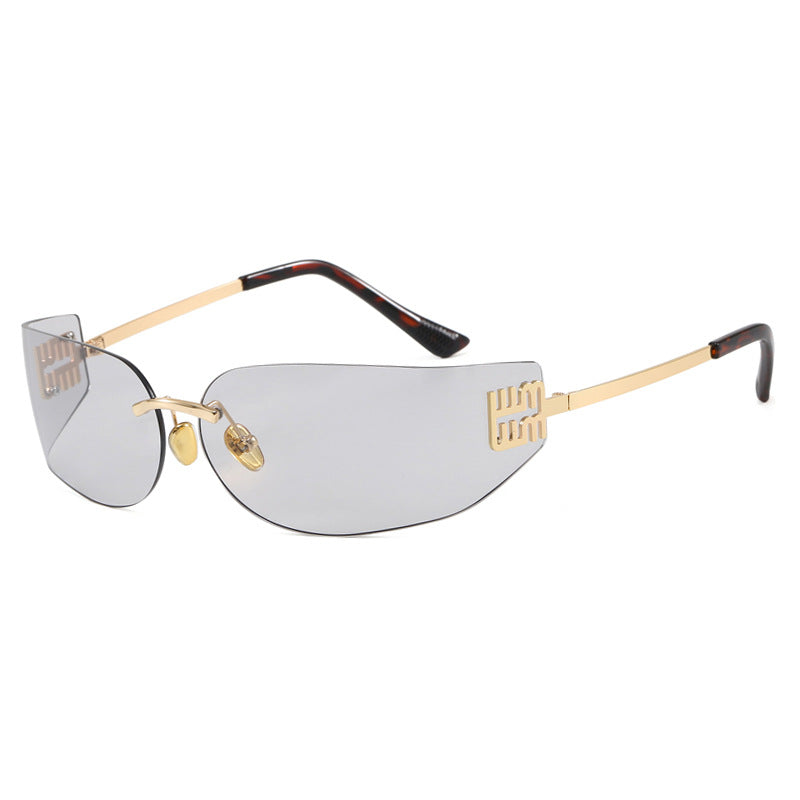 Damen futuristische Designer-Sonnenbrille mit ungewöhnlichem Rahmen und UV-Schutz Skanto