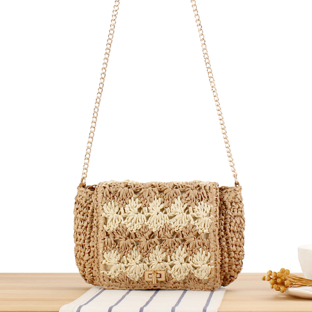 Schultertasche aus handgefertigtem geflochtenem Naturmaterial mit elegantem Verschluss Skanto