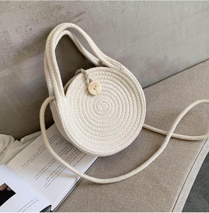 Handgeknüpfte Rundtaschen mit elegantem Design Skanto