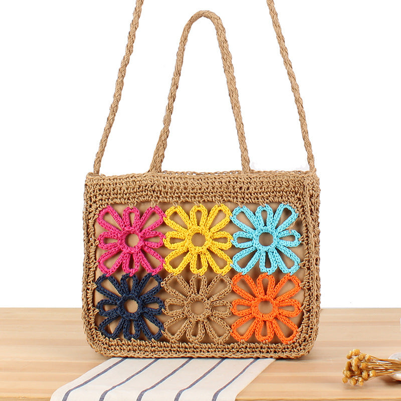 Stylische Tragetasche mit handgehäkeltem Blumenmuster Skanto