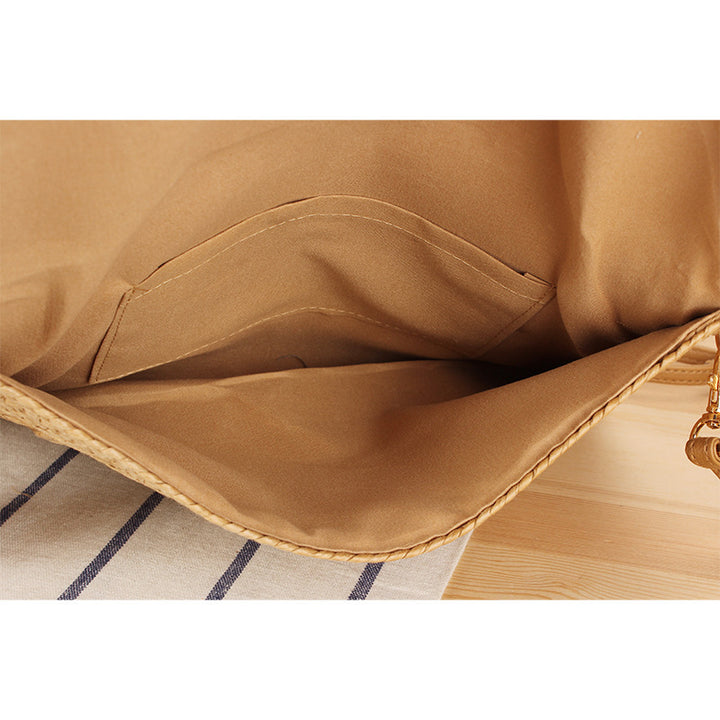 Schultertasche aus gewebtem Naturmaterial mit originellem Wellenmuster Skanto