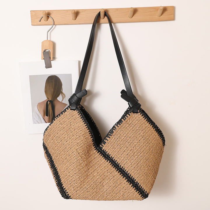 Handgefertigte Boho-Tasche mit Lederdetails Skanto