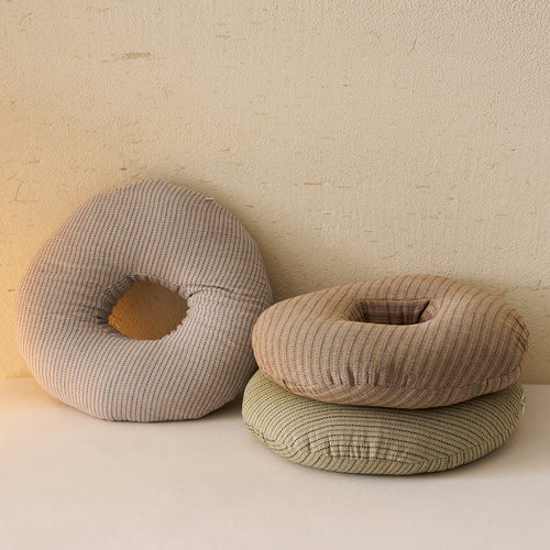 Bequemes Donut-Kissen mit ergonomischem Design Skanto