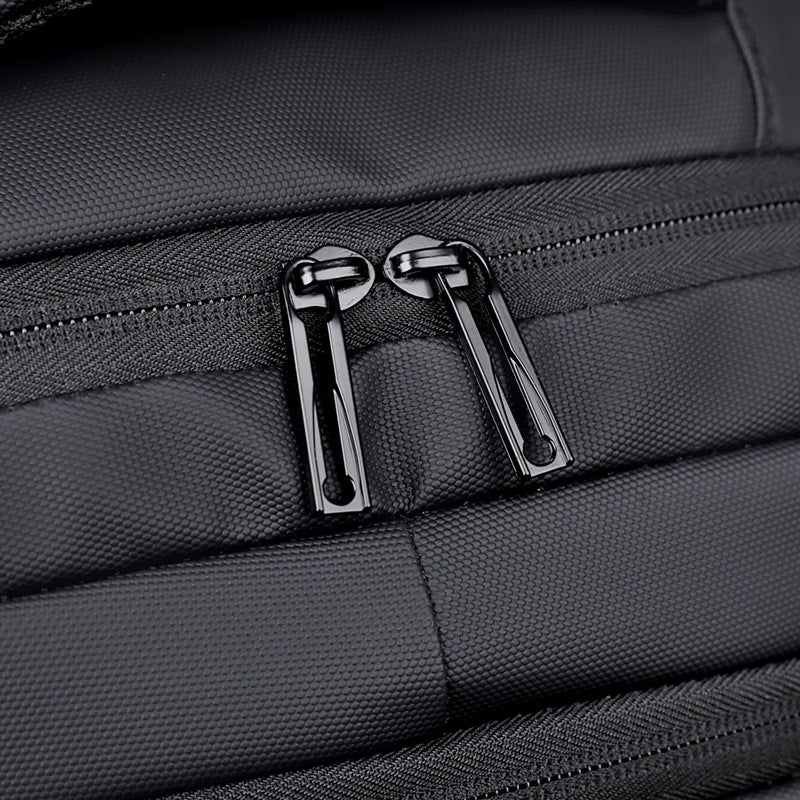 Business-Rucksack mit schützendem Laptopfach-System und innovativem Organisationssystem Skanto