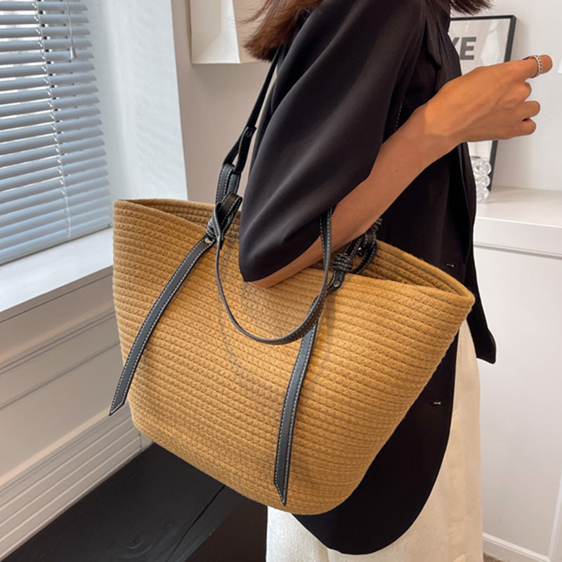 Elegante Shopper-Tasche mit Textur Skanto