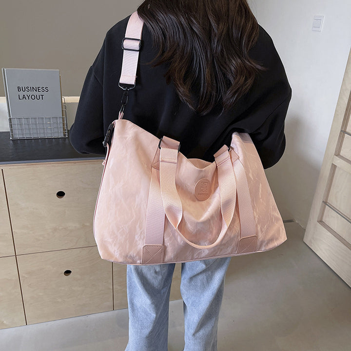 Sportliche Reisetasche im modernen Design Skanto