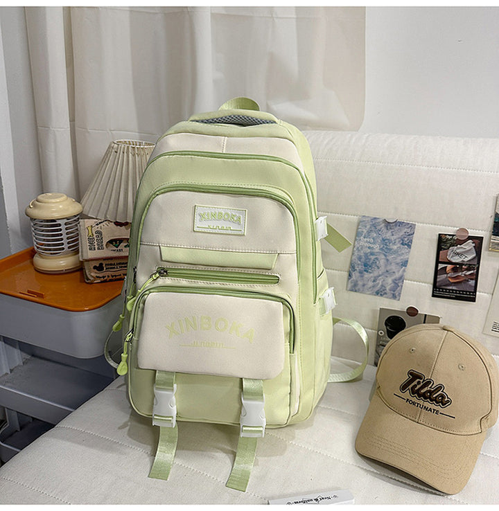 Lässiger Schulrucksack mit mehreren Fächern