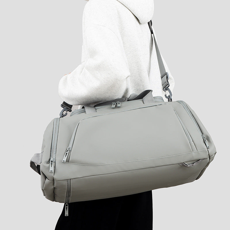 Geräumige Sport-Reisetasche mit praktischen Fächern Skanto