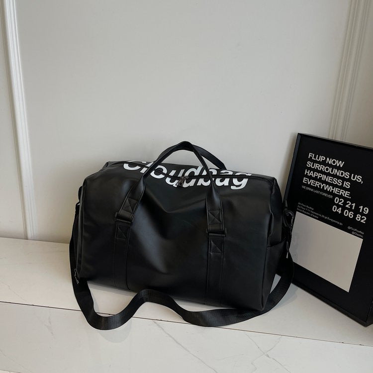 Sportliche Reisetasche mit robustem Design und verstellbarem Schultergurt Skanto