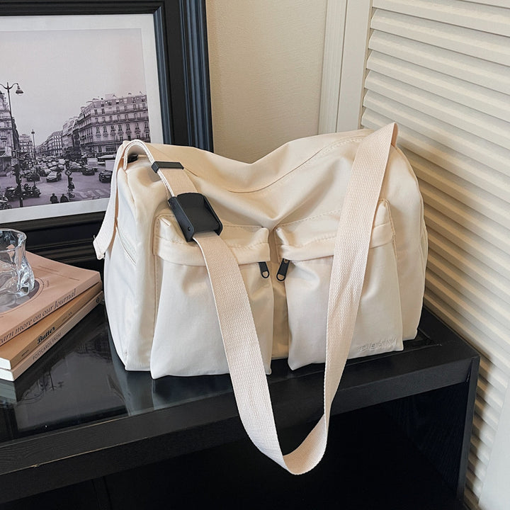 Praktische Outdoor-Reisetasche mit mehreren Fächern Skanto