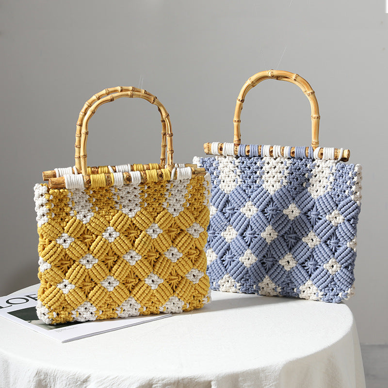 Stilvolle geflochtene Handtasche mit einzigartigem Karomuster Skanto
