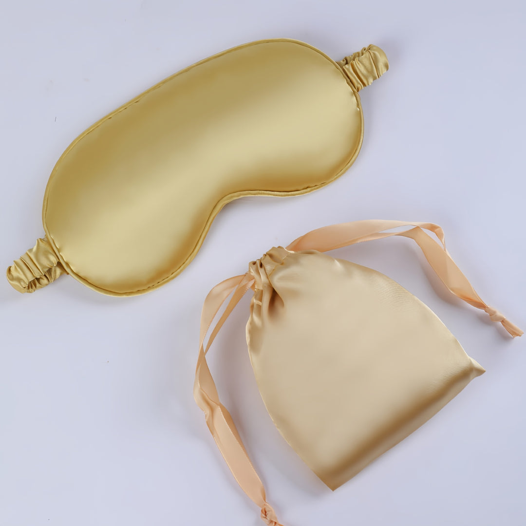 Seidenweiche Maske für Damen mit gepolstertem Augenbereich, verstellbarem Gummiband und Aufbewahrungsbeutel Skanto