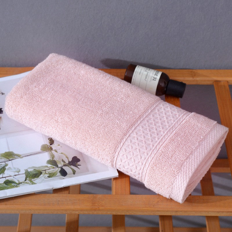 Hochwertiges Frottee-Badetuch mit eleganter Textur Skanto
