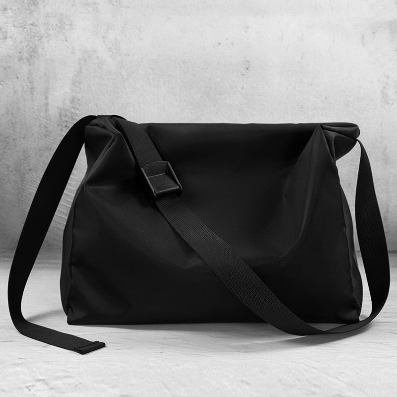 Geräumige Sling Bag Skanto