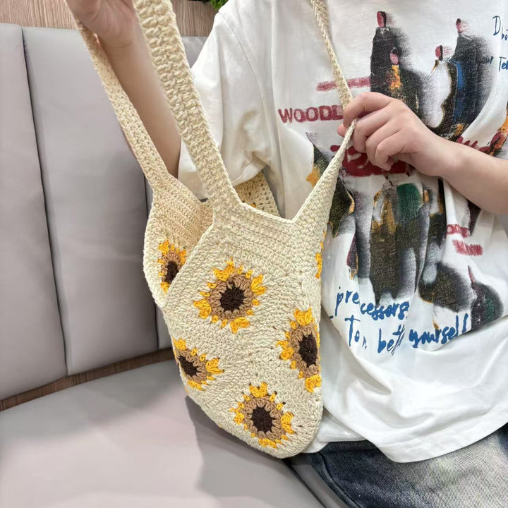 Handgefertigte Makramee-Tasche mit Sonnenblumenmuster Skanto