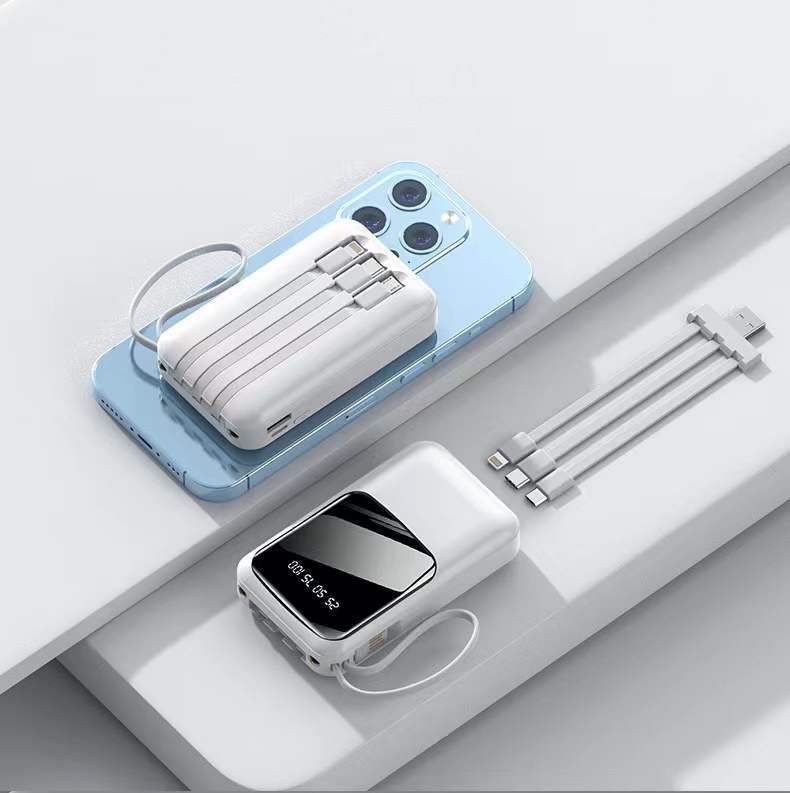 Tragbare Powerbank mit mehreren Anschlüssen Skanto