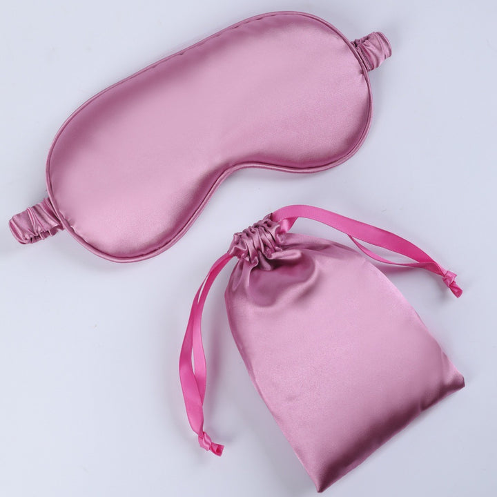 Seidenweiche Maske für Damen mit gepolstertem Augenbereich, verstellbarem Gummiband und Aufbewahrungsbeutel Skanto