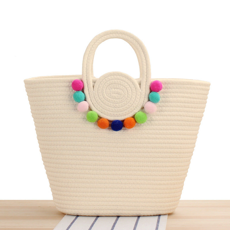 Moderne Handtasche mit verspielten Pompon-Verzierungen Skanto