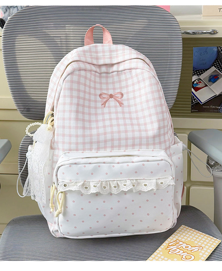 Niedlicher Schulrucksack mit Karomuster
