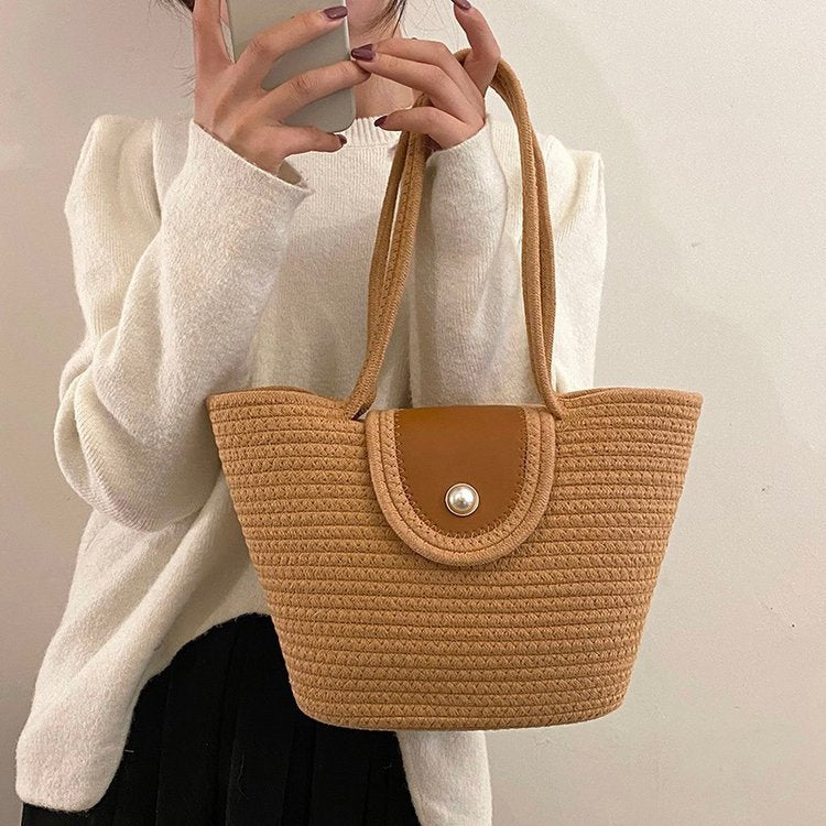Handtasche mit strukturiertem Design Skanto