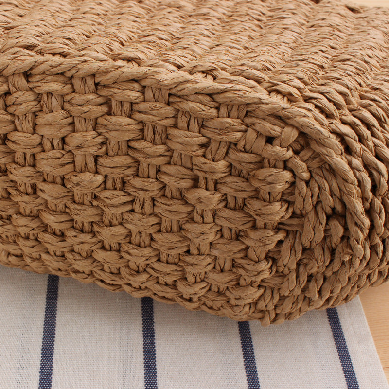 Moderne Korbtasche mit elegantem Fransen-Design Skanto
