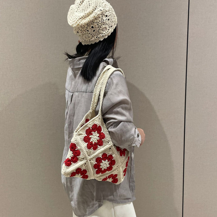 Handgemachte Tasche mit Blumenmuster Skanto