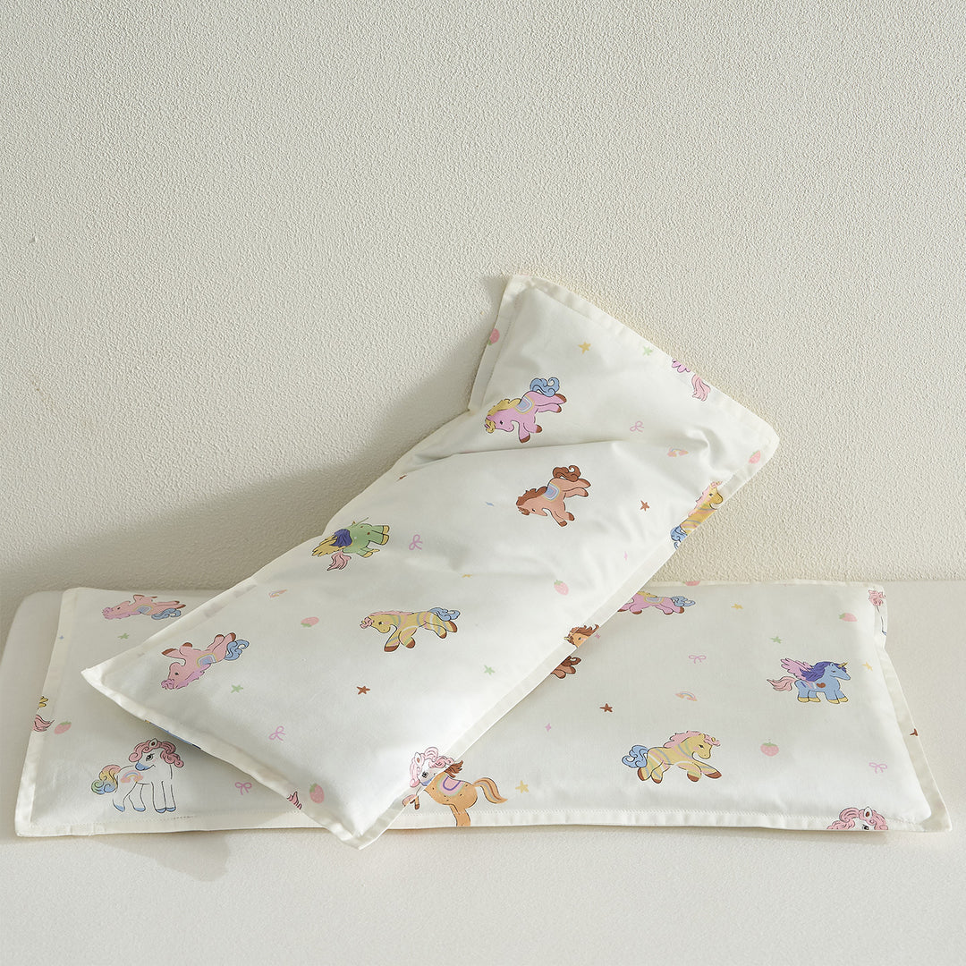 Skanto Kinderkissen mit niedlichem Einhorn-Motiv Skanto