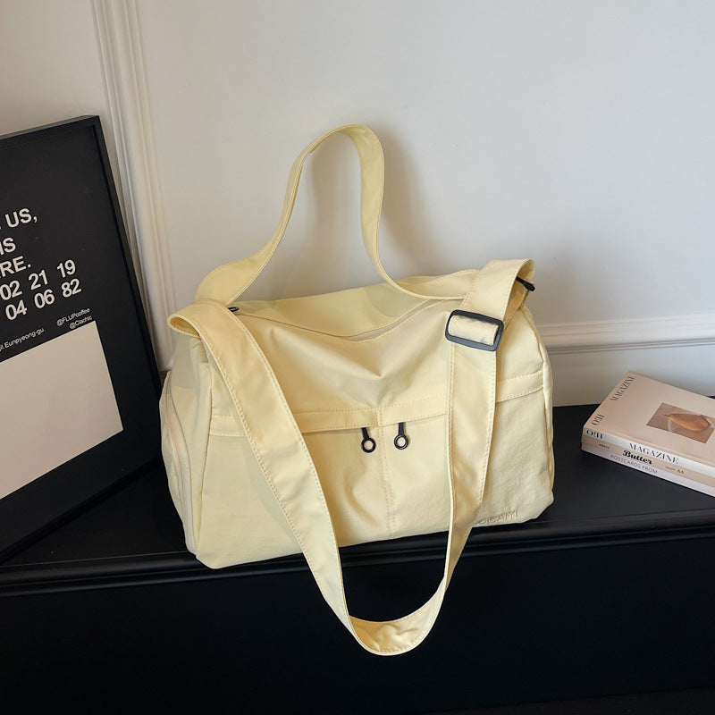 Trendige Damen-Schultertasche Skanto für den Alltag