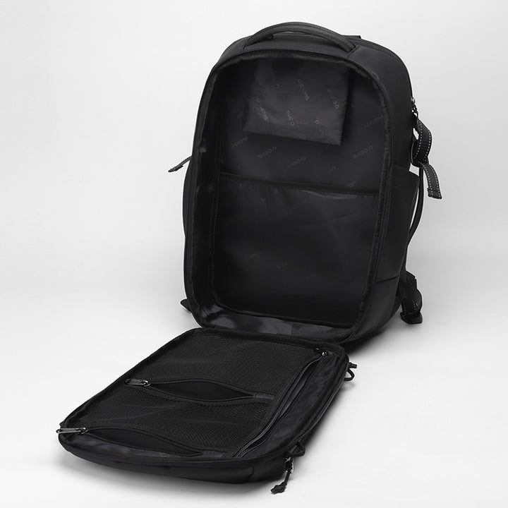 Rucksack mit multifunktionalem Design von Skanto