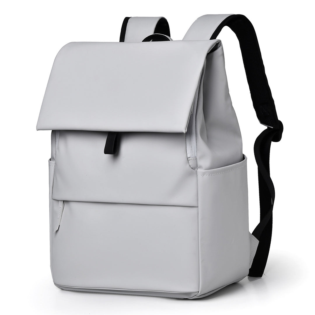 Hochwertiger Rucksack mit innovativem Rolltop-Verschluss und praktischen Außentaschen Skanto