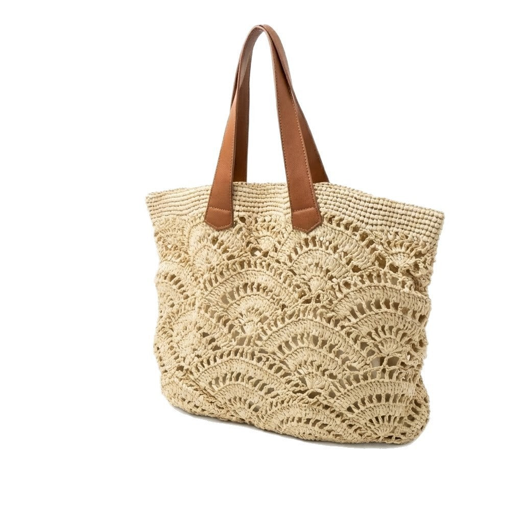 Handgefertigte Strandtasche mit elegantem Wellendesign Skanto